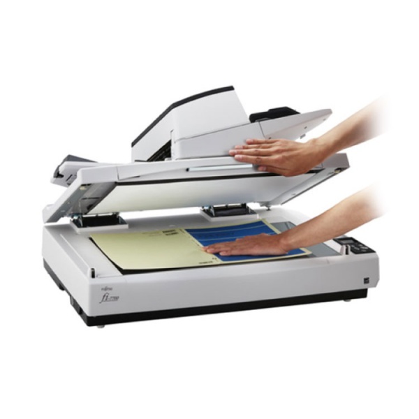 máy scan Fujitsu fi-7700S khi quét