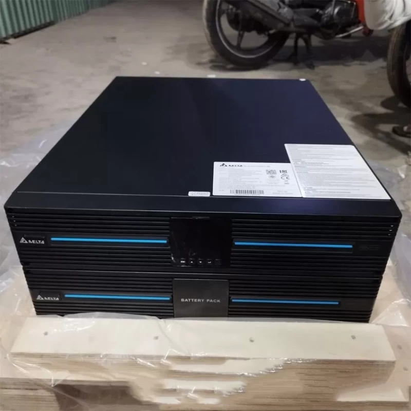 Bộ lưu điện Delta RT-6K UPS602R2RT0B035 6KVA/6KW (Pin Trong)