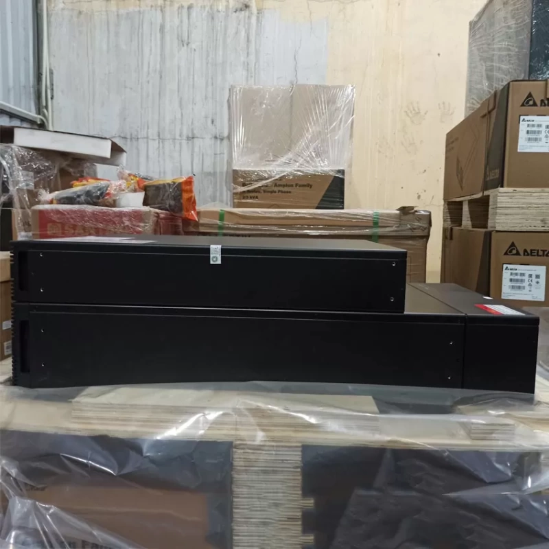 Bộ lưu điện Delta RT-8K UPS802R2RT0B035 8KVA (Pin Trong)
