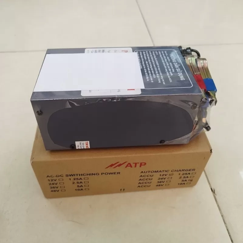 Máy sạc bình ắc quy tự động 12V/5A