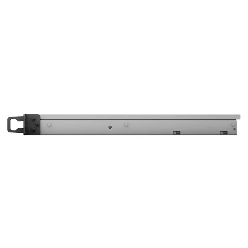 Thiết bị lưu trữ NAS Synology RS820+