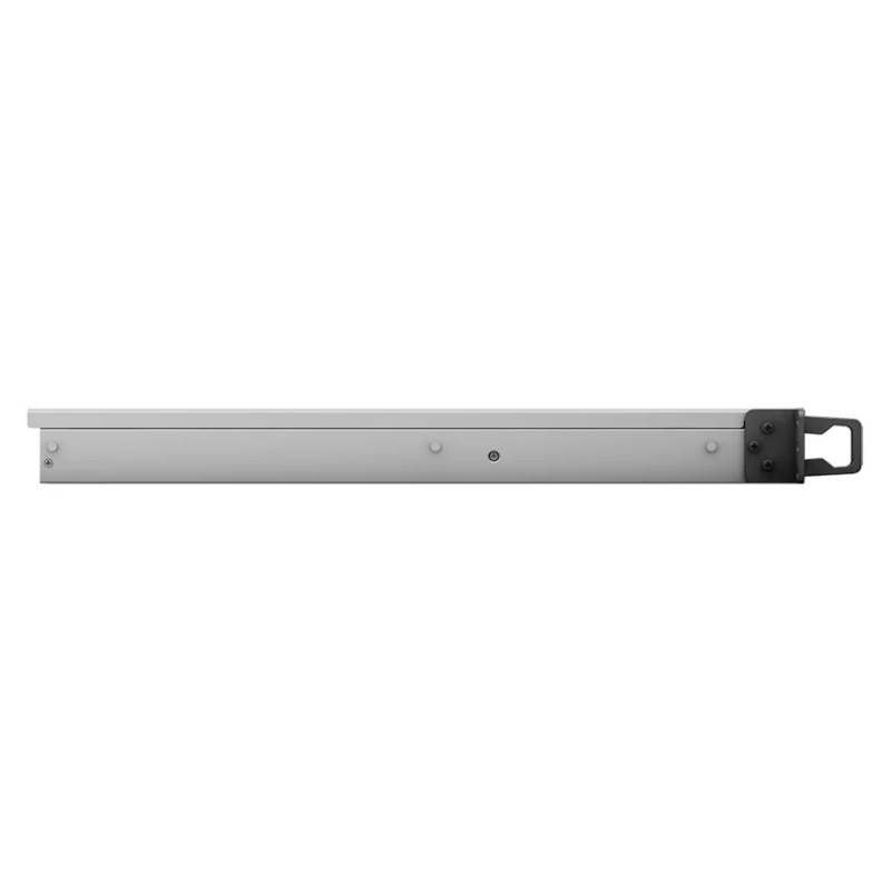 Thiết bị lưu trữ NAS Synology RS820+